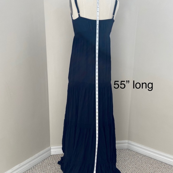 Dress - Picture 7 of 7